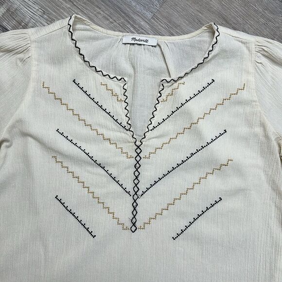 Madewell XS | Embroidered Peasant Top | like new, no flaws! Color- antique cream - Picture 6 of 16